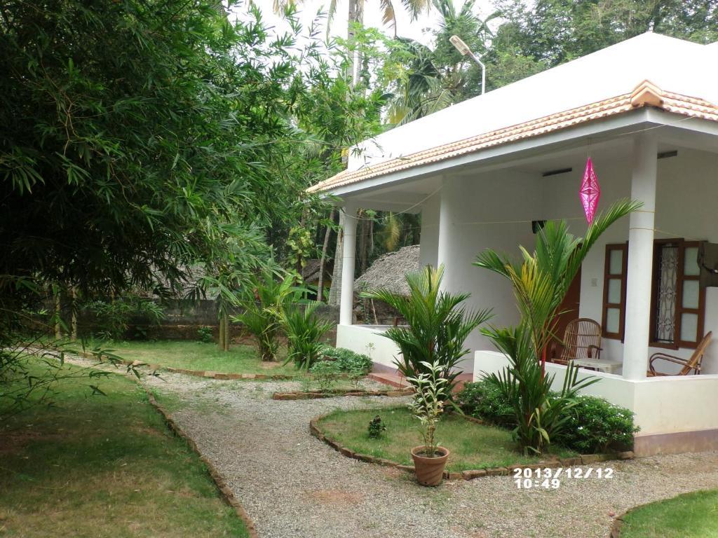 Heavenly Breeze Hotel Varkala Exterior photo